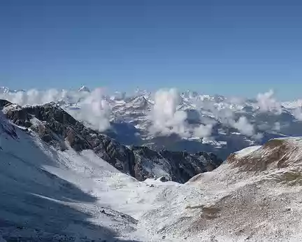 PXL061 Au col Garin (2815 m), vue sur la chaîne du Mont Blanc et le vallon d'Arbolle